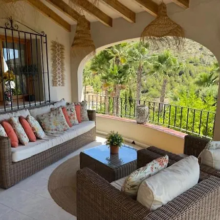 Casa Toucan Moraira 펜션 베니타첼